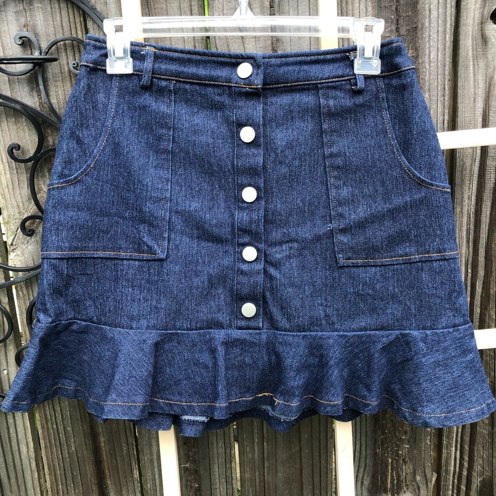 Mi Ami Blue Jean Snap Front Ruffle Hem Mini Denim Skirt M